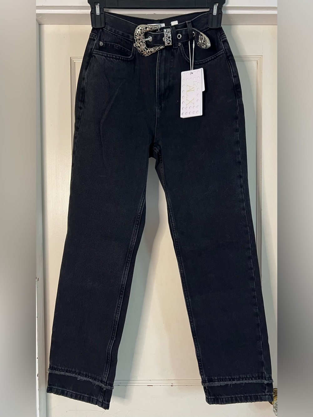 Le' AL.X Built-In Western Belt High Rise Straight Leg Jeans in Black Size 25 NWT